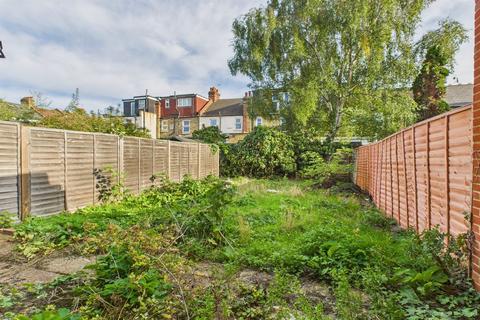 3 bedroom terraced house for sale, Undine Street, Tooting, London, SW17