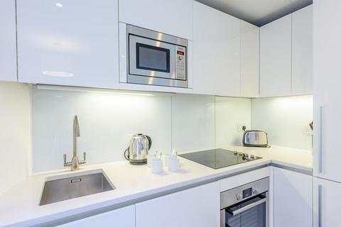 3 bedroom flat to rent, London W2