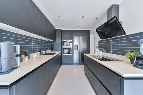 Beckett House, Stockwell, London, SW9