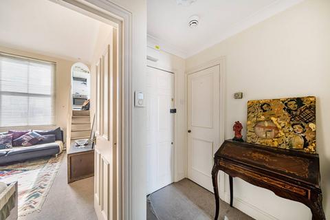 Sutherland Avenue, Maida Vale, London, W9