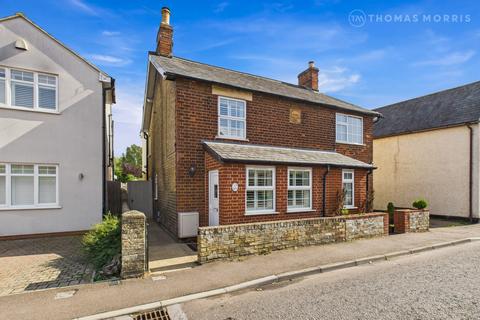 3 bedroom semi-detached house for sale, High Street, Biggleswade SG18