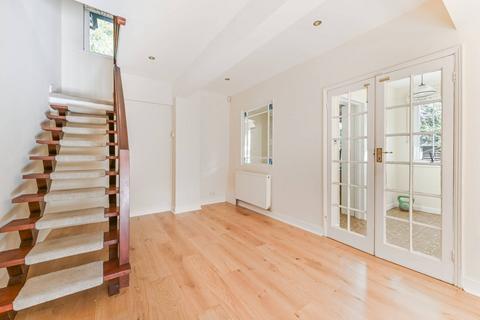 undefined, Cambridge Avenue, New Malden, KT3