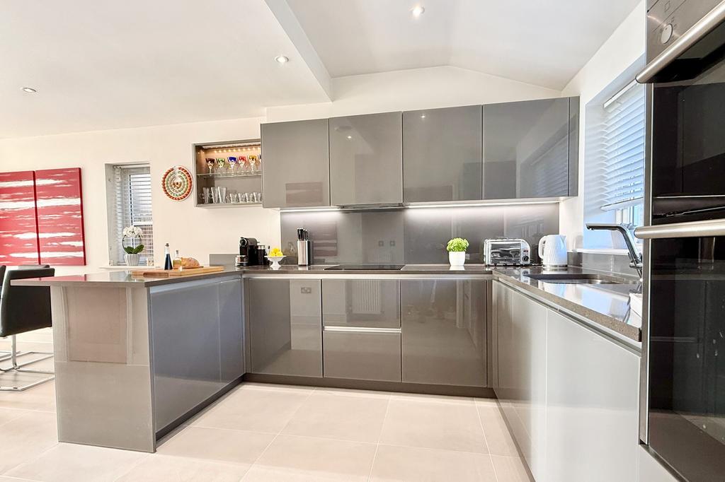 Kitchen  / Diner