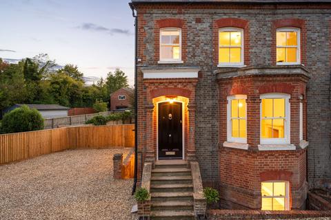 undefined, Oxford Road, Newbury, RG14