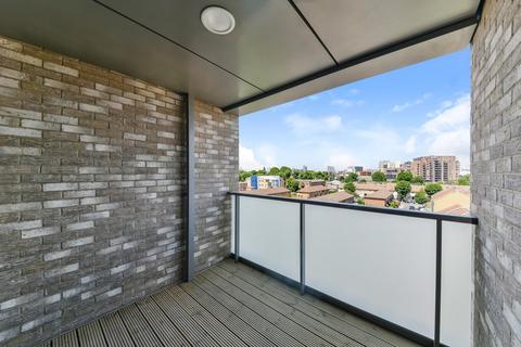 2 bedroom flat to rent, Blair Street, Poplar, London, E14