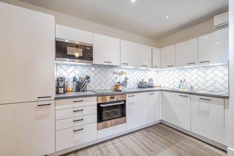 2 bedroom flat for sale, Appleby Court, Adenmore Road, Lewisham, London,, SE6