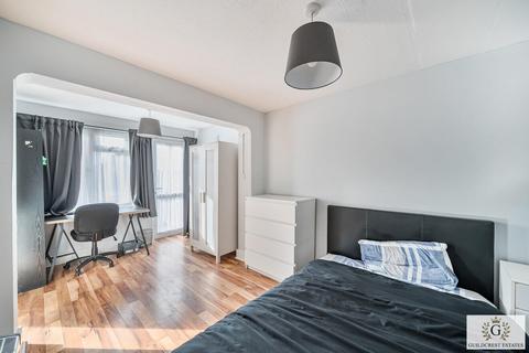 4 bedroom terraced house for sale, Hovenden Close, Canterbury CT2