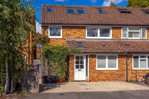 4 bedroom semi-detached house for sale, Taylors Close, Buckinghamshire SL7