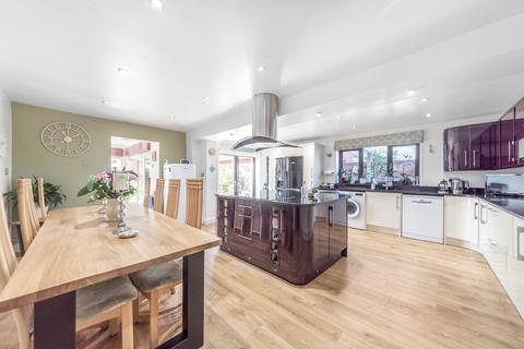 4 bedroom detached house for sale, Church View, Pinvin, Pershore, Worcestershire WR10