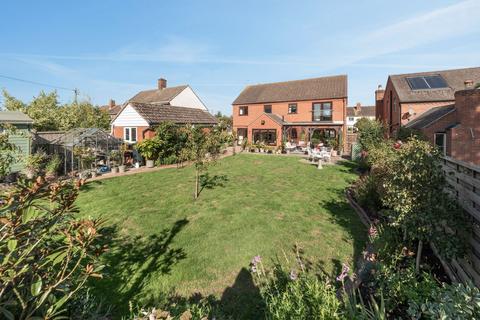 4 bedroom detached house for sale, Church View, Pinvin, Pershore, Worcestershire WR10