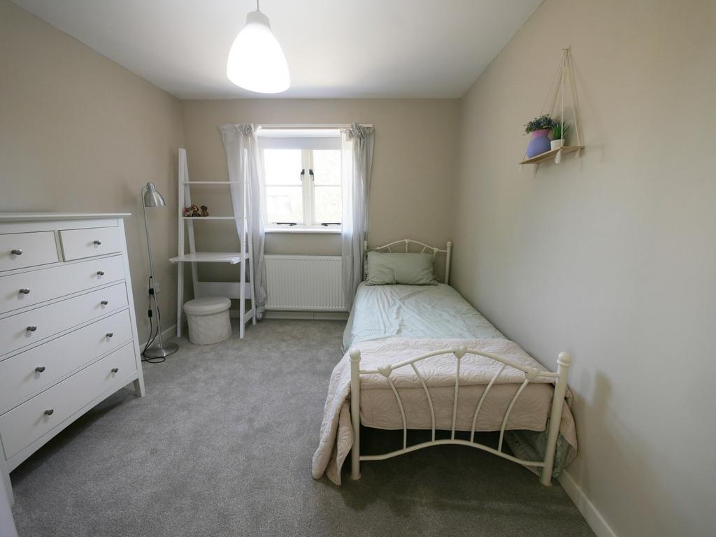 Bed.3