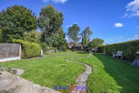 3 bedroom detached house for sale, Alexander Lane, Shenfield, Brentwood