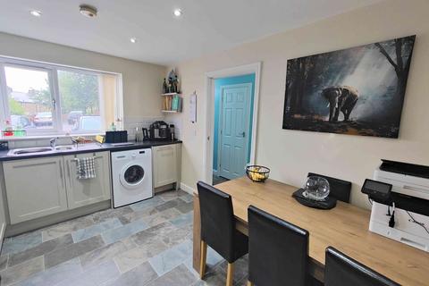 undefined, Plantation Court, Bradford BD6