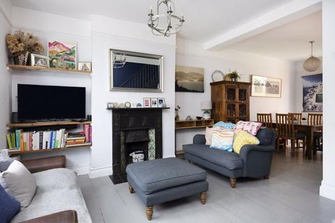 undefined, Thorpebank Road W12