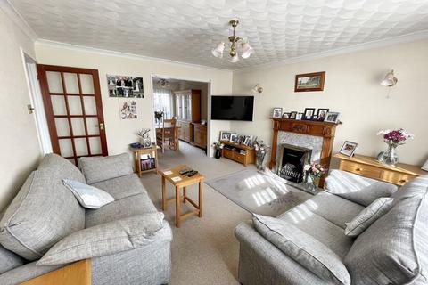 3 bedroom terraced house for sale, Brentwood Road, Brighton