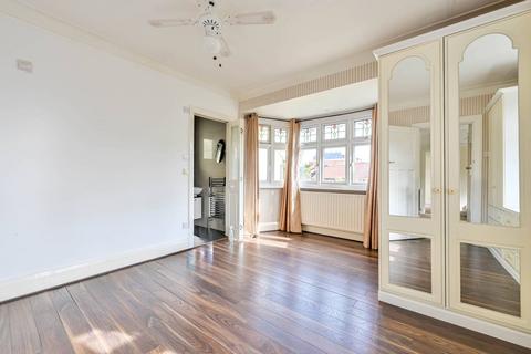 undefined, Villiers Avenue, Surbiton, KT5