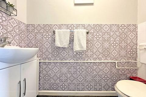 undefined, Ramsay Close, WEST BROMWICH, B71 3SH