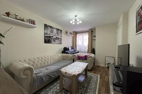 9 Ohio Gardens, Wolverhampton, WV10 6FD