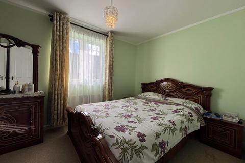9 Ohio Gardens, Wolverhampton, WV10 6FD