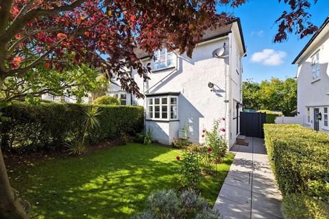undefined, Hogarth Hill, Hampstead Garden Suburb, NW11