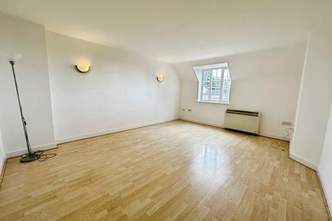 2 bedroom flat for sale, Old Mill House Close, Pelsall, WS4 1BL