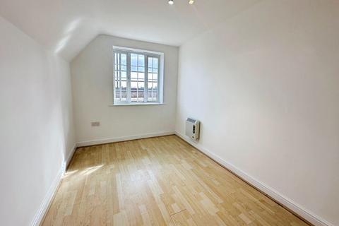 2 bedroom flat for sale, Old Mill House Close, Pelsall, WS4 1BL