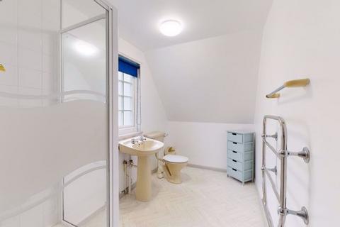 undefined, 26 Tudor Court, Tolroy Manor