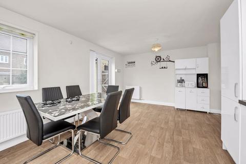 4 bedroom detached house for sale, Wexford Way, Bury St. Edmunds