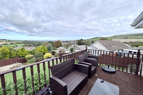2 bedroom detached bungalow for sale, Stenbury View, Ventnor