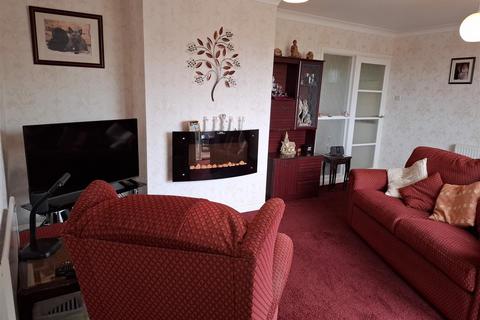 2 bedroom detached bungalow for sale, Stenbury View, Ventnor