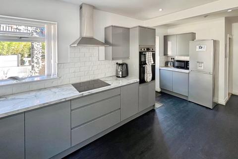 undefined, Wentworth Avenue, Farnworth