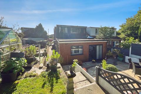 undefined, Wentworth Avenue, Farnworth