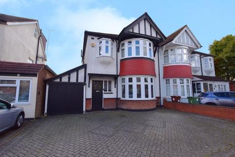 3 Blenheim Road, Harrow, HA2 7AQ