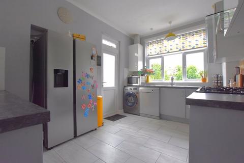 3 Blenheim Road, Harrow, HA2 7AQ