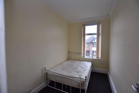 undefined, Studio Room Leslie Road NG7 6PD