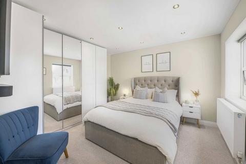 undefined, Boston Road, London W7
