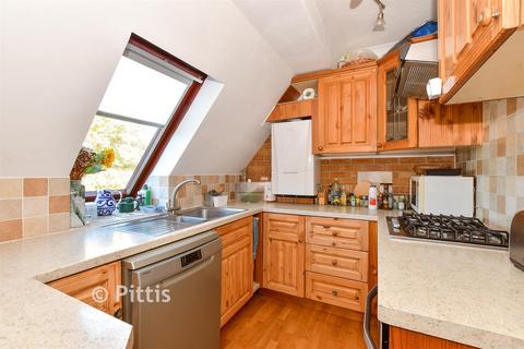 3 bedroom apartment for sale, Victoria Avenue, Shanklin, Isle of Wight