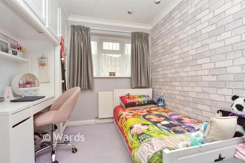 3 bedroom end of terrace house for sale, Brenzett Close, Walderslade, Chatham, Kent