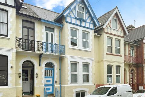 Crescent Avenue, Plymouth, PL1