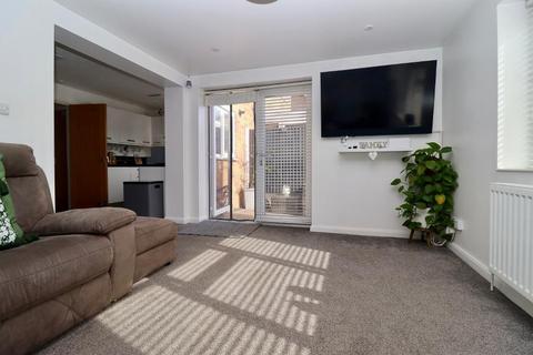 3 bedroom semi-detached house for sale, Wordsworth Gardens, Aylesham, Canterbury, Kent, CT3 3LY
