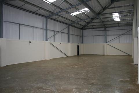 Warehouse to rent, Southern Rd Aylesbury HP19 9EW