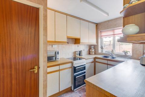 10 Beehive Close, Catshill, Bromsgrove, B61 0PT