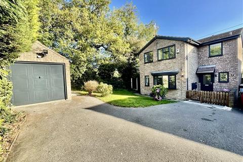 3 bedroom detached house for sale, Martin Rise, Eckington, Sheffield, Derbyshire, S21 4HH