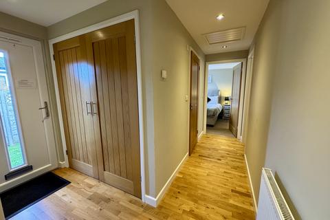 2 bedroom lodge to rent, Golden Cross Park, Golden Cross, BN27