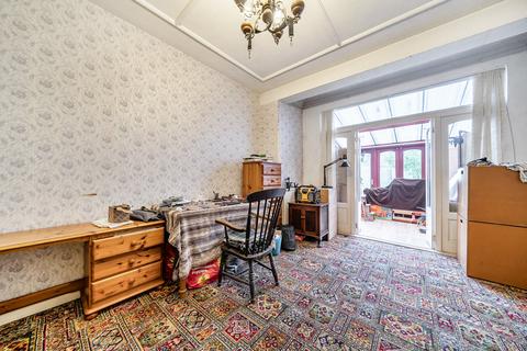 undefined, Pinner View, Harrow