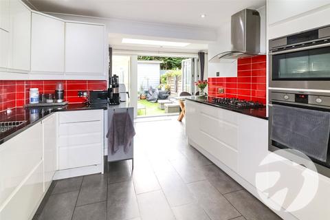 41 Meyer Road, Erith, DA8 3SJ