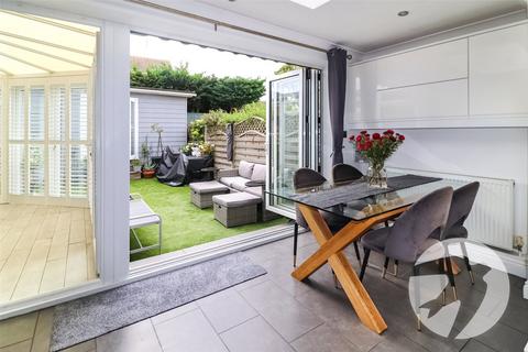 41 Meyer Road, Erith, DA8 3SJ