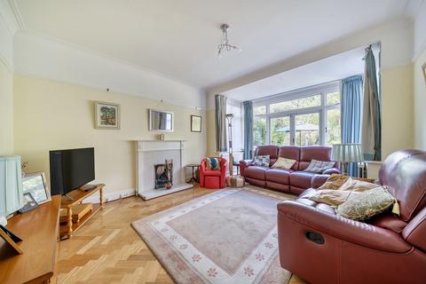 undefined, Hillcrest Avenue, Pinner