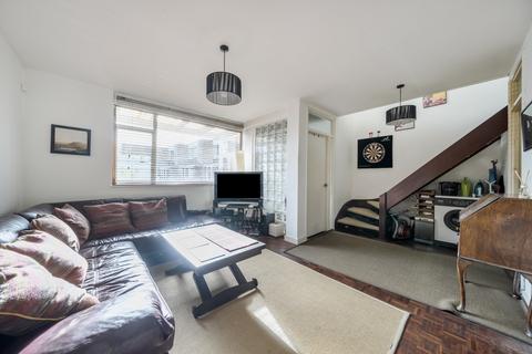 3 bedroom end of terrace house for sale, Tulip Court, Nursery Road, Pinner