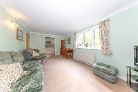 undefined, Lawnsmead Gardens, Newport Pagnell, Buckinghamshire, MK16